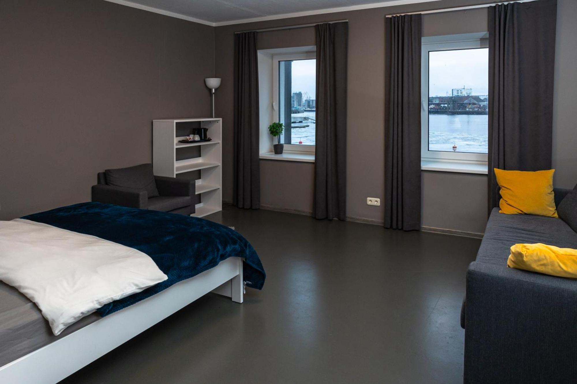 Ventspils Jahtu Osta, Ventspils Marina Lägenhet Exteriör bild