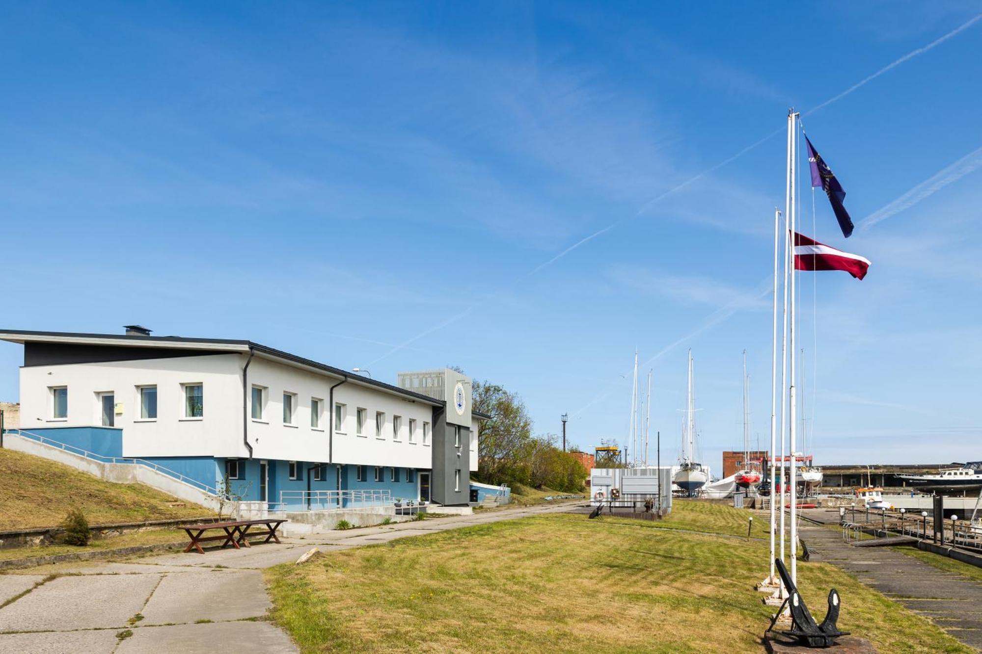 Ventspils Jahtu Osta, Ventspils Marina Lägenhet Exteriör bild