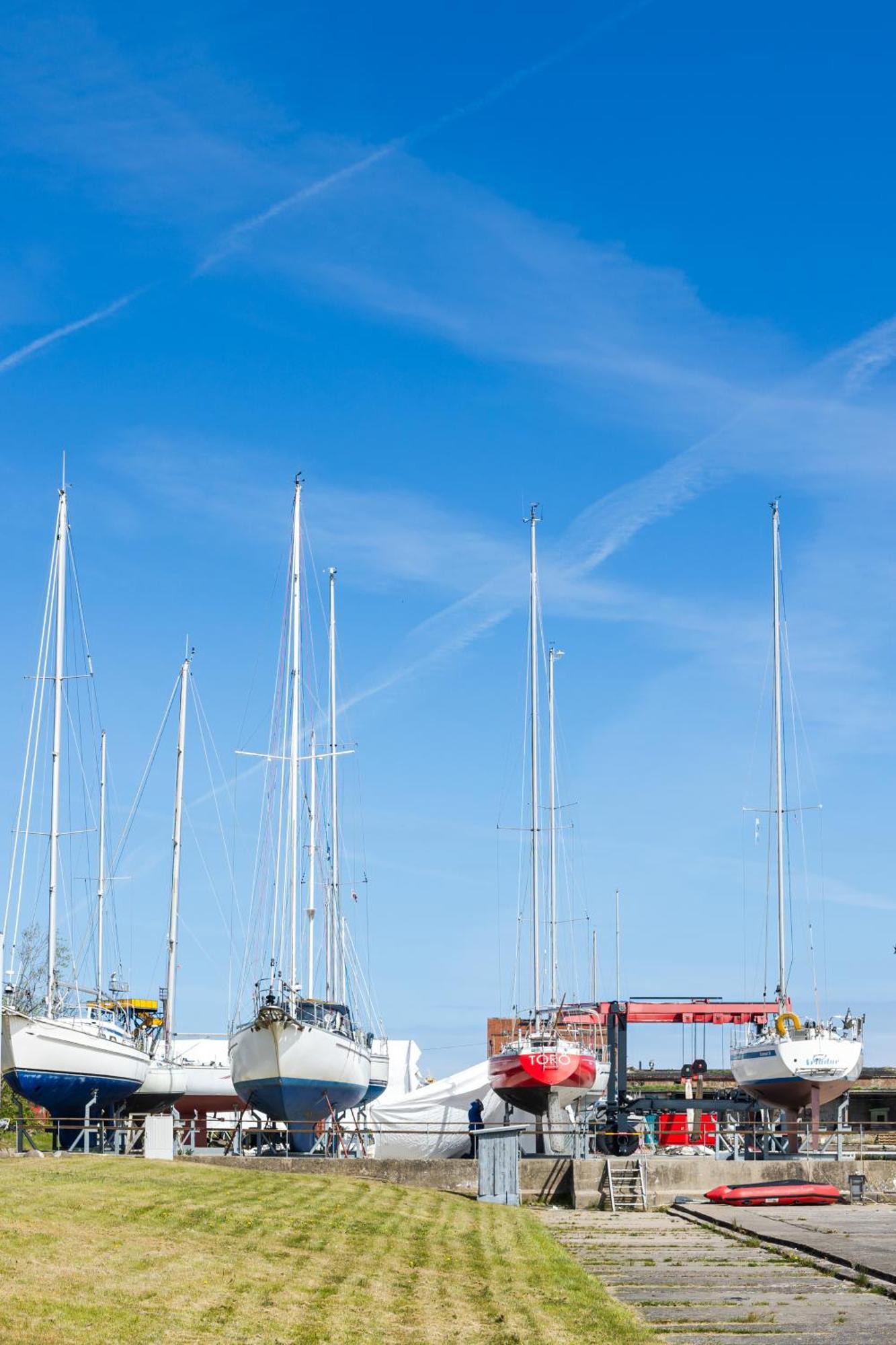 Ventspils Jahtu Osta, Ventspils Marina Lägenhet Exteriör bild